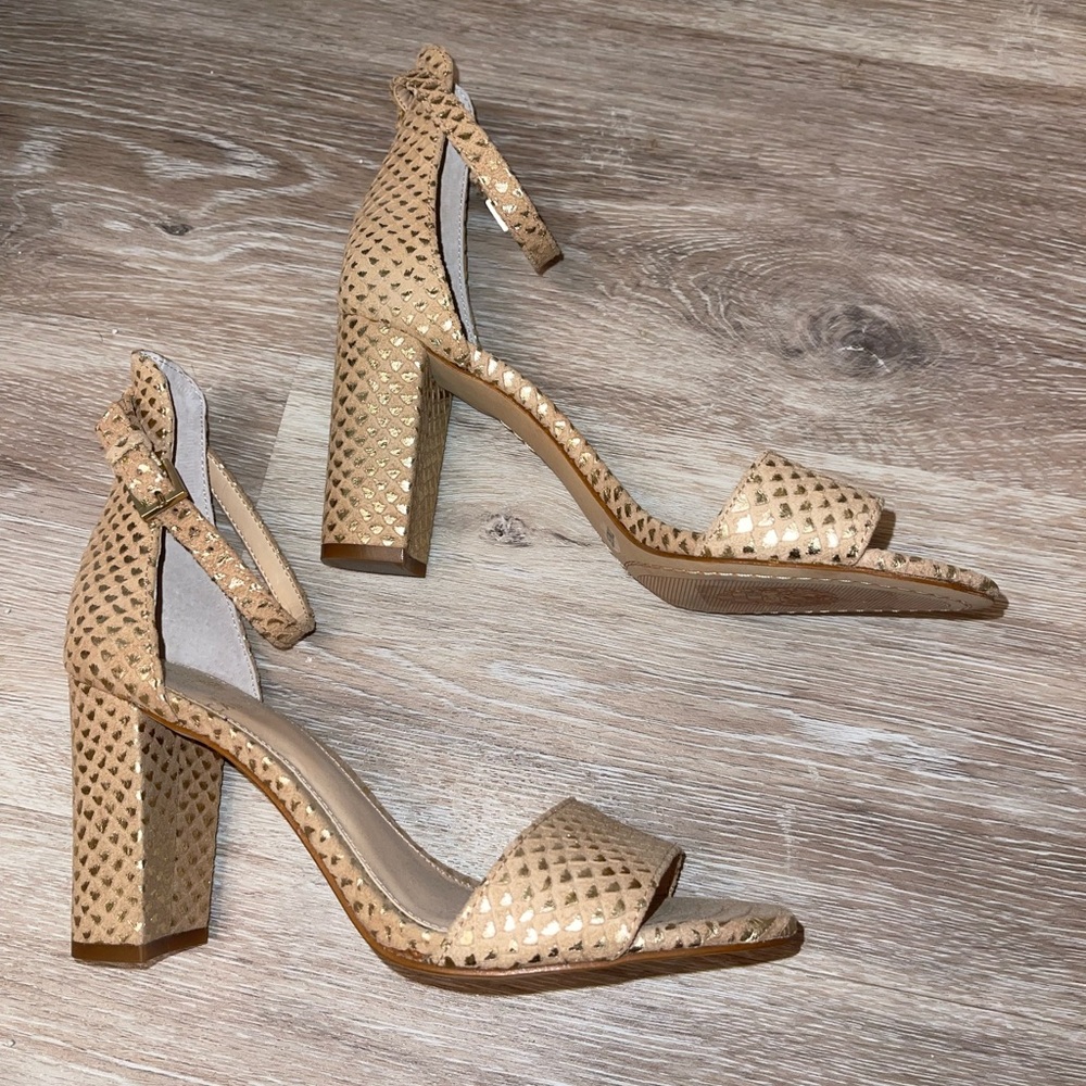 Vince Camuto heels